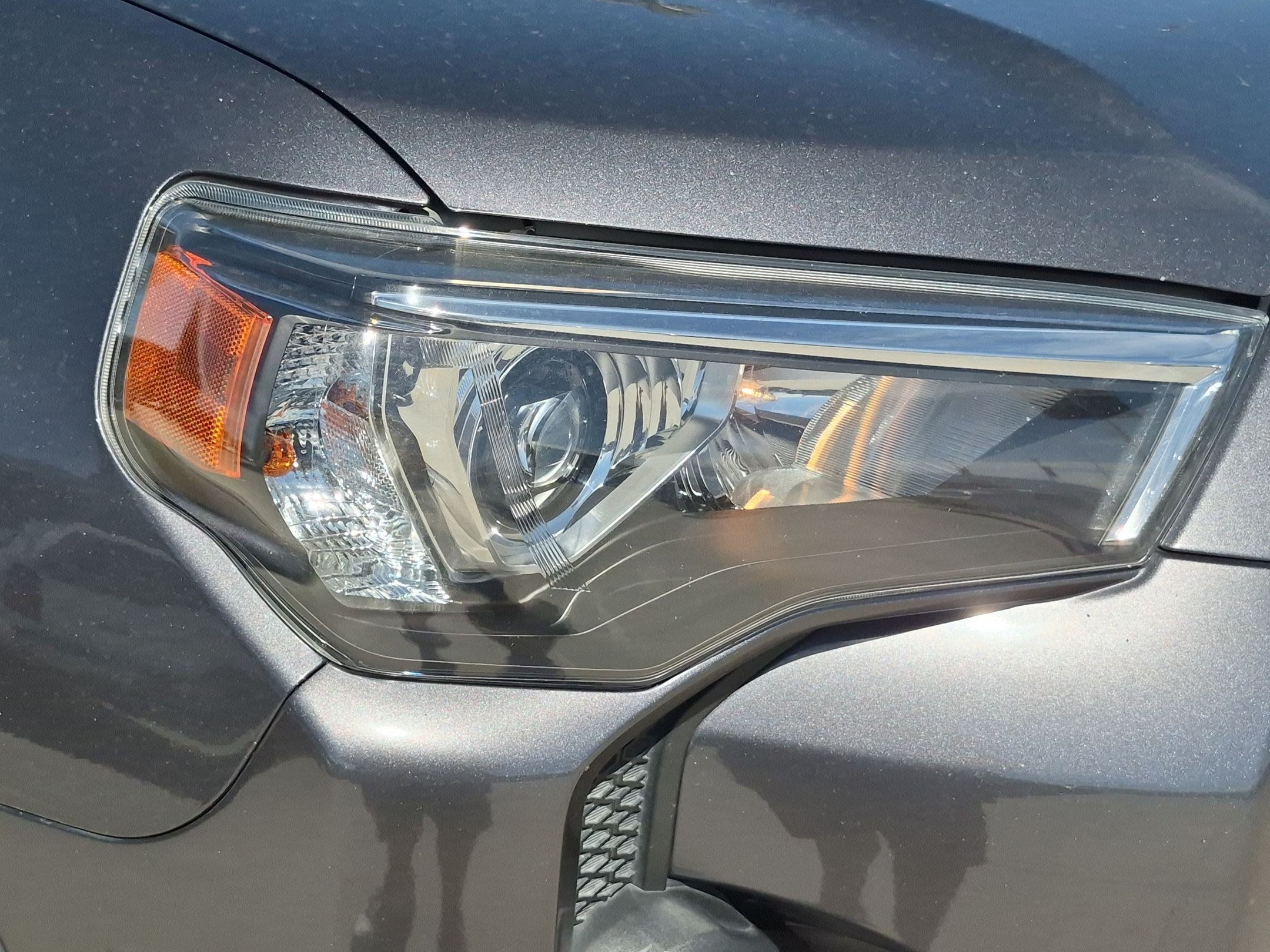 Used 2022 Toyota 4Runner SR5 AWD/4WD image 11
