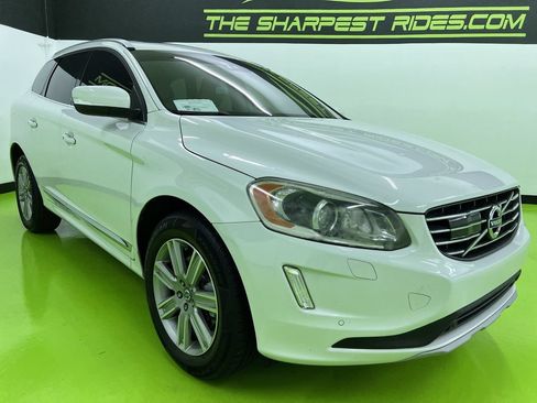 Used 2016 Volvo XC60 T6 Platinum w/ Climate Package FWD image 2