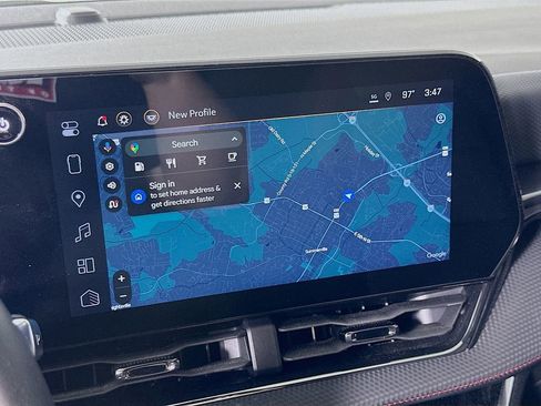 Used 2025 Chevrolet Equinox RS w/ Safety and Technology Package image 27