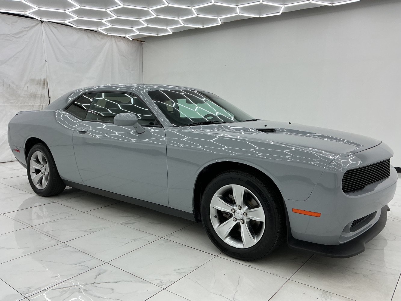 Used 2021 Dodge Challenger SXT RWD image 7