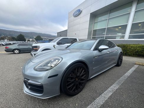 Used 2019 Porsche Panamera 4 AWD/4WD image 13