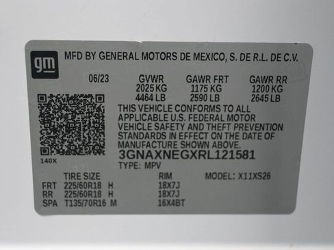 Used 2024 Chevrolet Equinox Premier FWD image 11