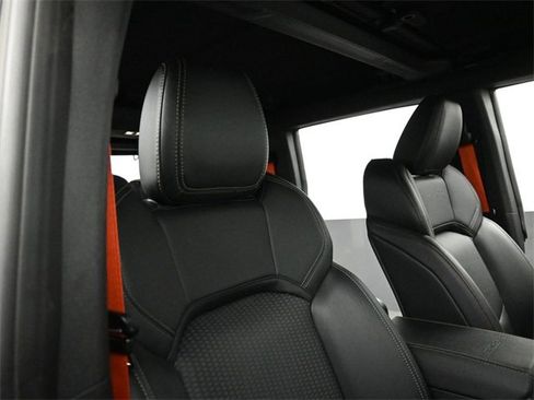 Used 2024 Ford Bronco Raptor image 32