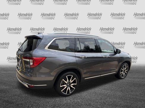 Used 2019 Honda Pilot Touring image 10