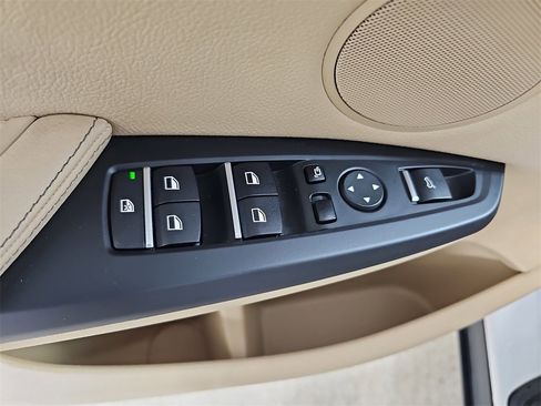 Used 2016 BMW X3 xDrive28i image 33