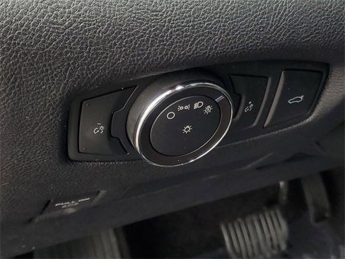 Used 2017 Lincoln Continental Reserve w/ Technology Package image 15