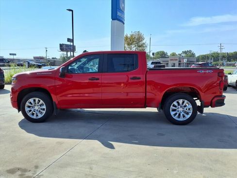 Used 2023 Chevrolet Silverado 1500 Custom image 22