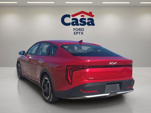 Used 2025 Kia K4 EX image 4