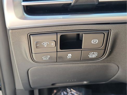 Used 2025 Hyundai Tucson SEL AWD/4WD image 10