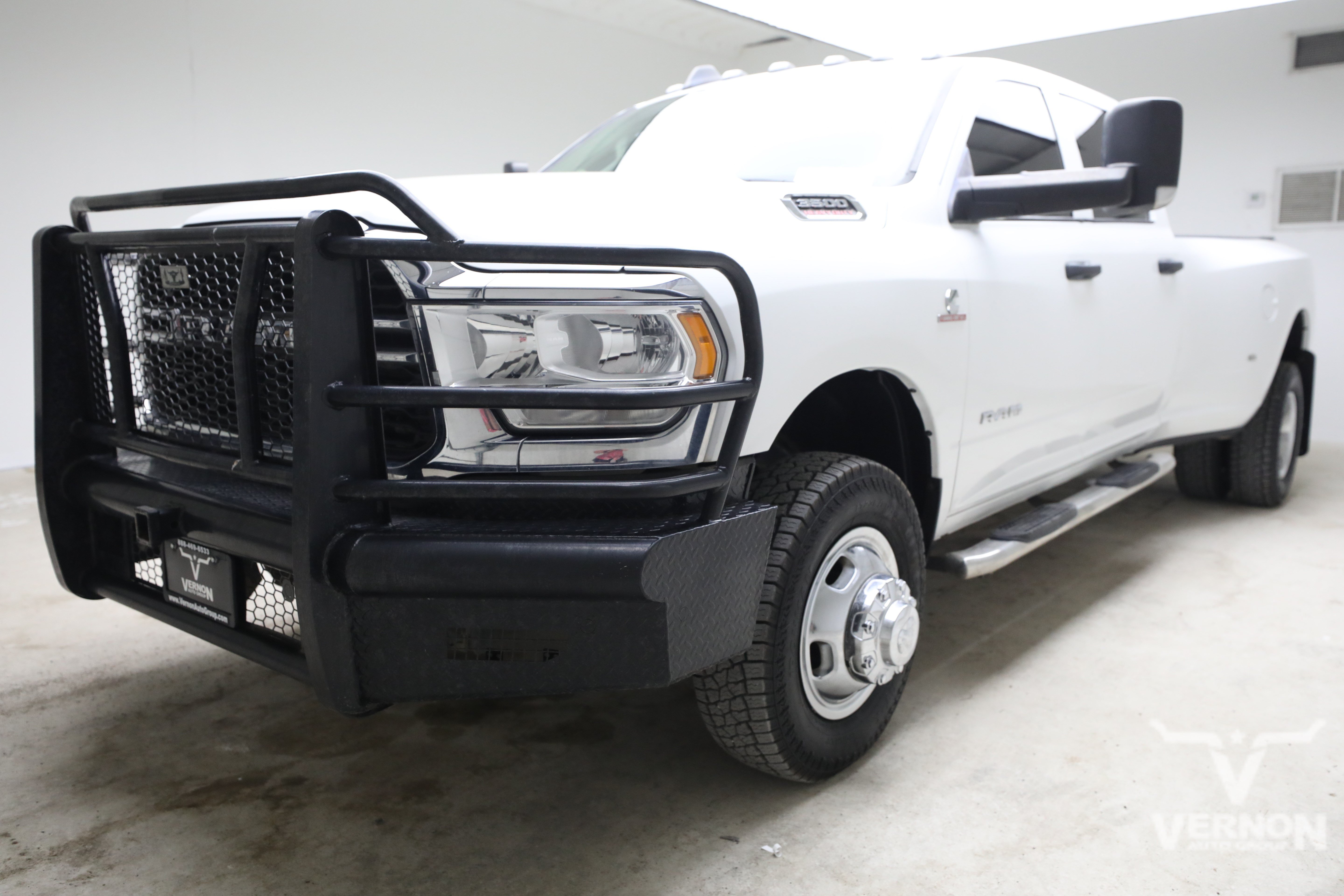 Used 2019 RAM 3500 Tradesman AWD/4WD image 1