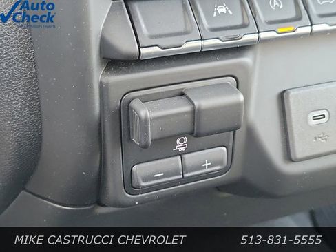 Used 2023 Chevrolet Silverado 1500 Custom Trail Boss w/ LPO, Dark Essentials Package AWD/4WD image 18