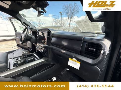 Used 2025 Ford F150 Lariat AWD/4WD image 29