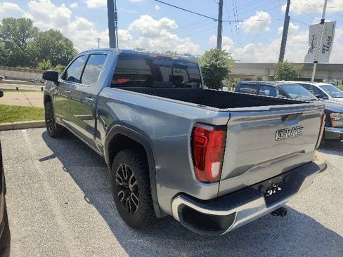 Used 2019 GMC Sierra 1500 SLE w/ SLE Value Package AWD/4WD image 4