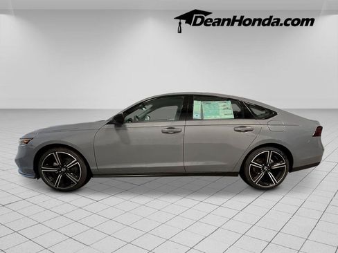New 2026 Honda Accord SE image 2