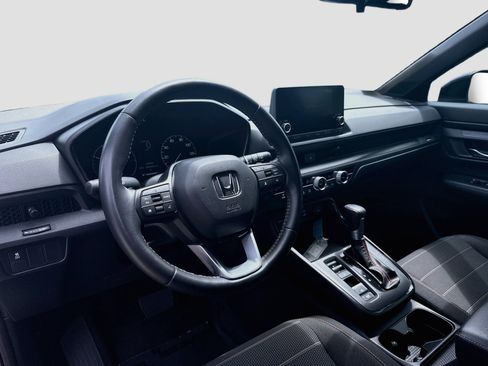 Certified 2025 Honda CR-V Sport image 9