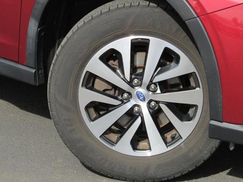 Used 2020 Subaru Outback Premium image 5