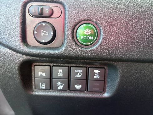 Used 2023 Honda Ridgeline RTL-E image 19