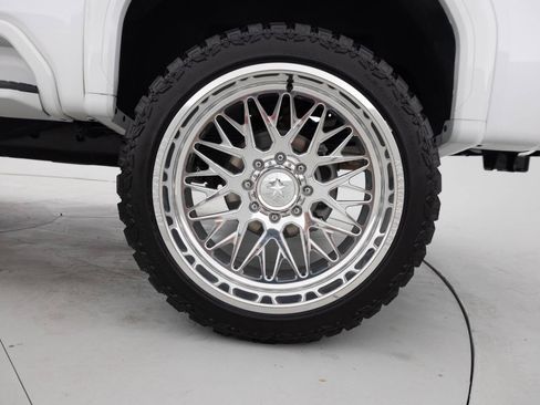 Used 2020 GMC Sierra 2500 Denali w/ Denali Ultimate Package AWD/4WD image 20