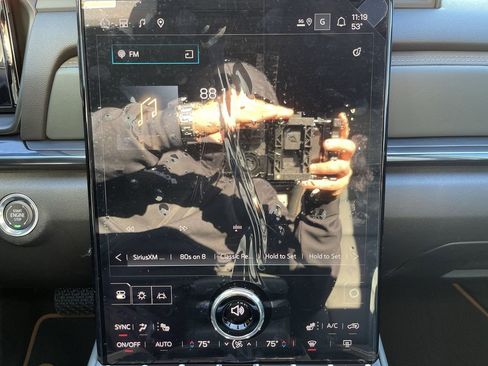 New 2026 GMC Terrain AT4 AWD/4WD image 13
