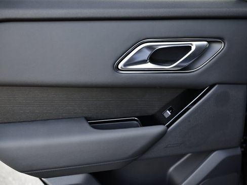 New 2026 Land Rover Range Rover Velar S image 28