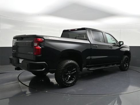 Used 2024 Chevrolet Silverado 1500 Custom Trail Boss AWD/4WD image 5
