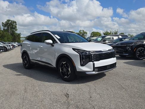 New 2026 Kia Sportage EX FWD image 2