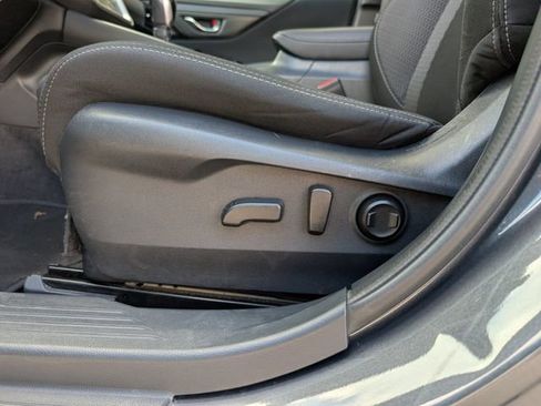 Used 2021 Subaru Outback Premium image 20