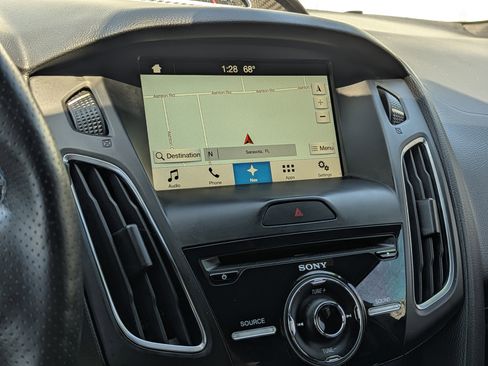 Used 2017 Ford Focus RS image 28