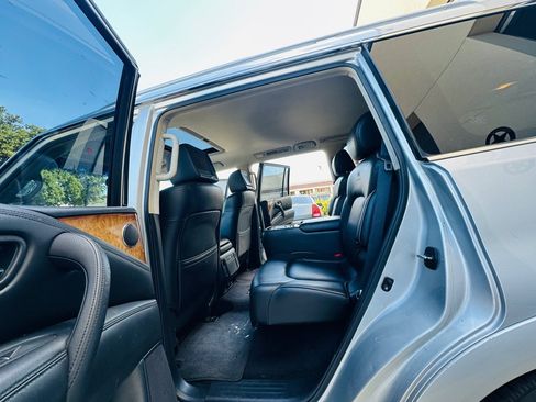 Used 2013 INFINITI QX56 2WD w/ Theater Pkg image 21