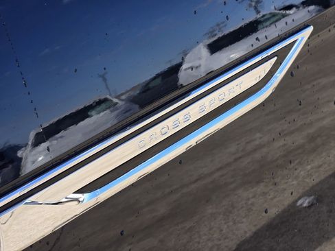 New 2026 Volkswagen Atlas Cross Sport SE image 8