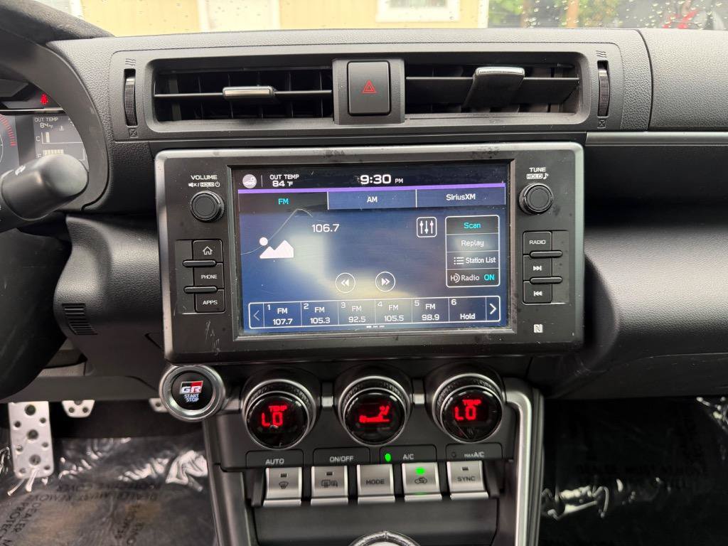 Used 2023 Toyota GR86 Premium w/ ALL Weather Mat Package (TMS) RWD image 13