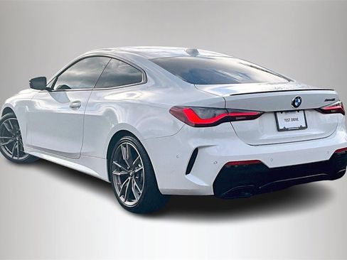 Used 2024 BMW M440i Coupe w/ Premium Package image 5