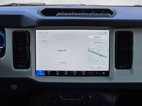 New 2026 Ford Bronco Heritage Edition AWD/4WD image 12