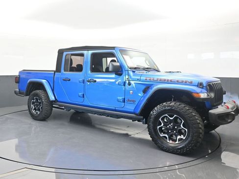 Used 2023 Jeep Gladiator Rubicon w/ Trailer Tow Package image 8