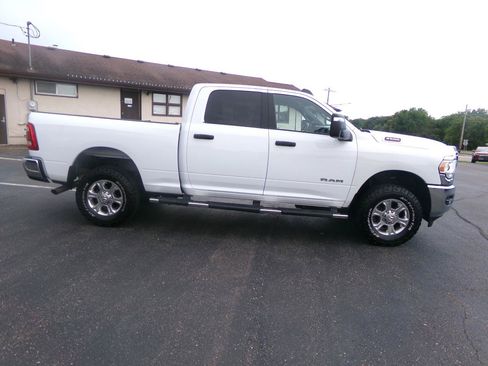 Used 2023 RAM 2500 Big Horn w/ Safety Group AWD/4WD image 2