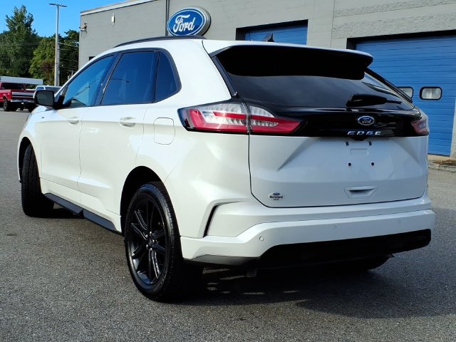 Used 2024 Ford Edge ST-Line AWD/4WD image 3