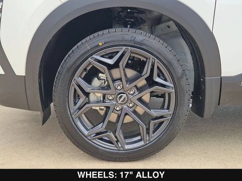 New 2026 Nissan Kicks SR FWD image 27