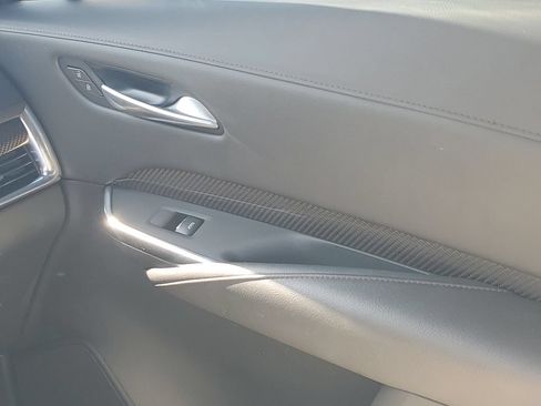 Used 2023 Cadillac XT4 Sport FWD image 13