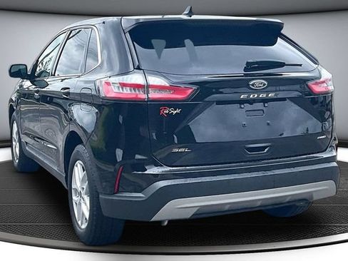 Used 2024 Ford Edge SEL w/ Convenience Package AWD/4WD image 4