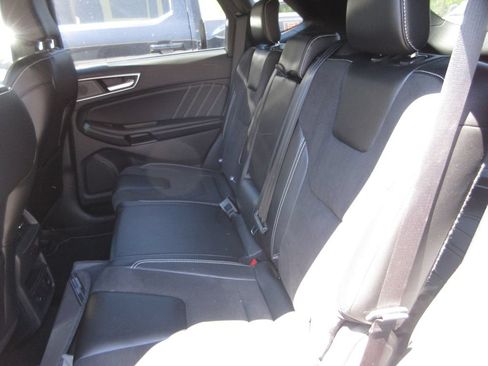 Certified 2024 Ford Edge ST w/ Equipment Group 401A AWD/4WD image 8