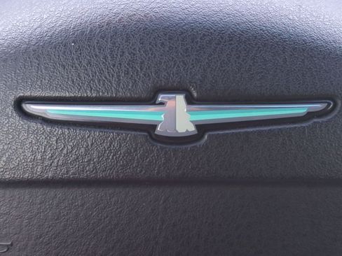 Used 2005 Ford Thunderbird RWD image 22