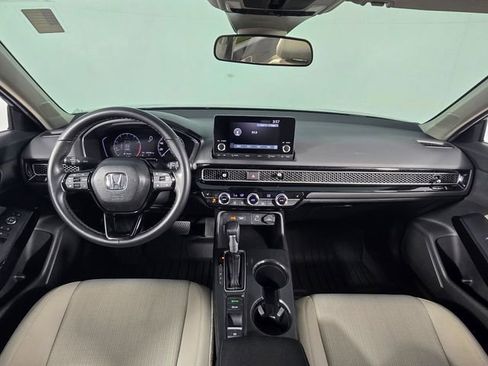 Used 2024 Honda Civic EX image 25