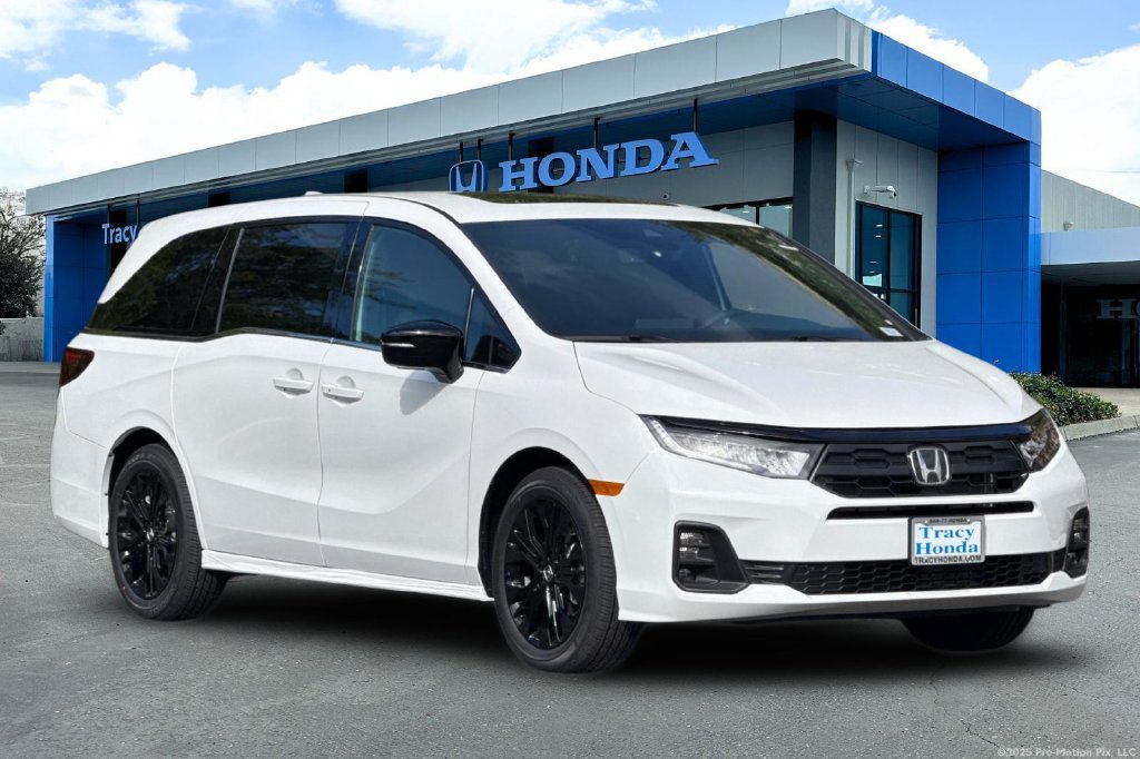 Used 2026 Honda Odyssey Sport-L image 2