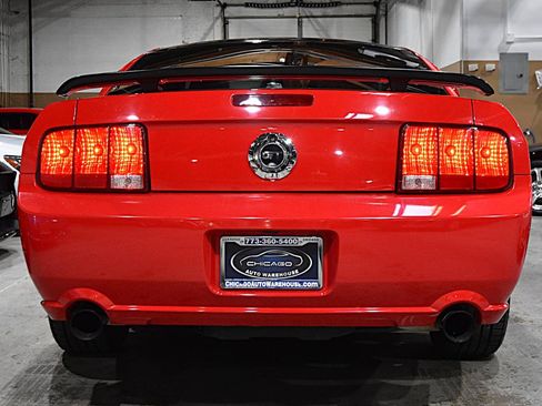 Used 2009 Ford Mustang GT Premium RWD image 7