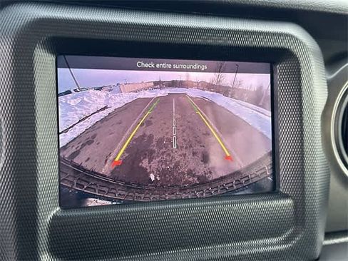 Used 2023 Jeep Wrangler Unlimited Sport image 13