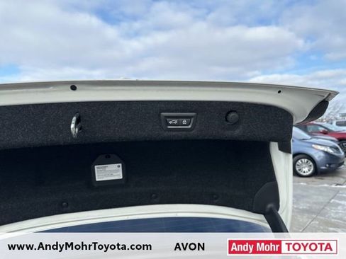 Used 2018 BMW M5 image 35