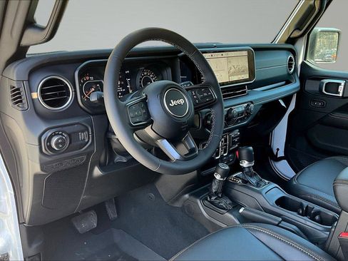 New 2026 Jeep Gladiator Mojave AWD/4WD image 6
