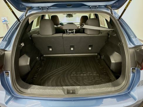 Used 2024 Subaru Crosstrek 2.0i Premium image 31