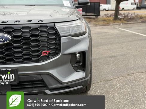 New 2026 Ford Explorer ST w/ Sun And Sound Package image 7