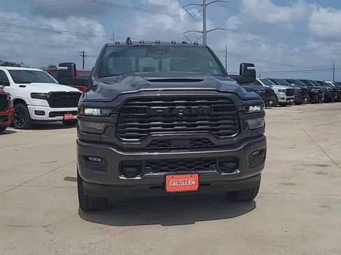 New 2026 RAM 2500 Tradesman AWD/4WD image 2